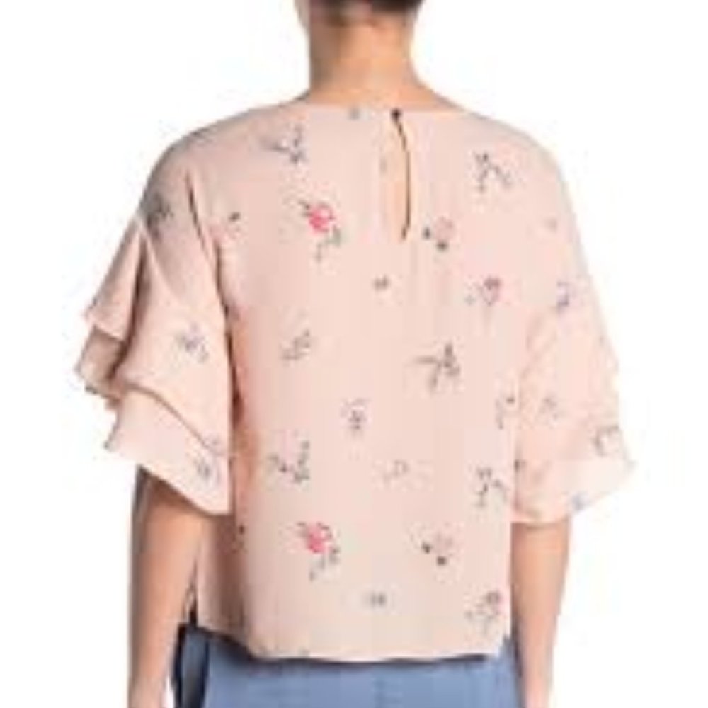 VINCE CAMUTO FLORAL TIERED RUFFLE SLEEVE TOP - Picture 5 of 6